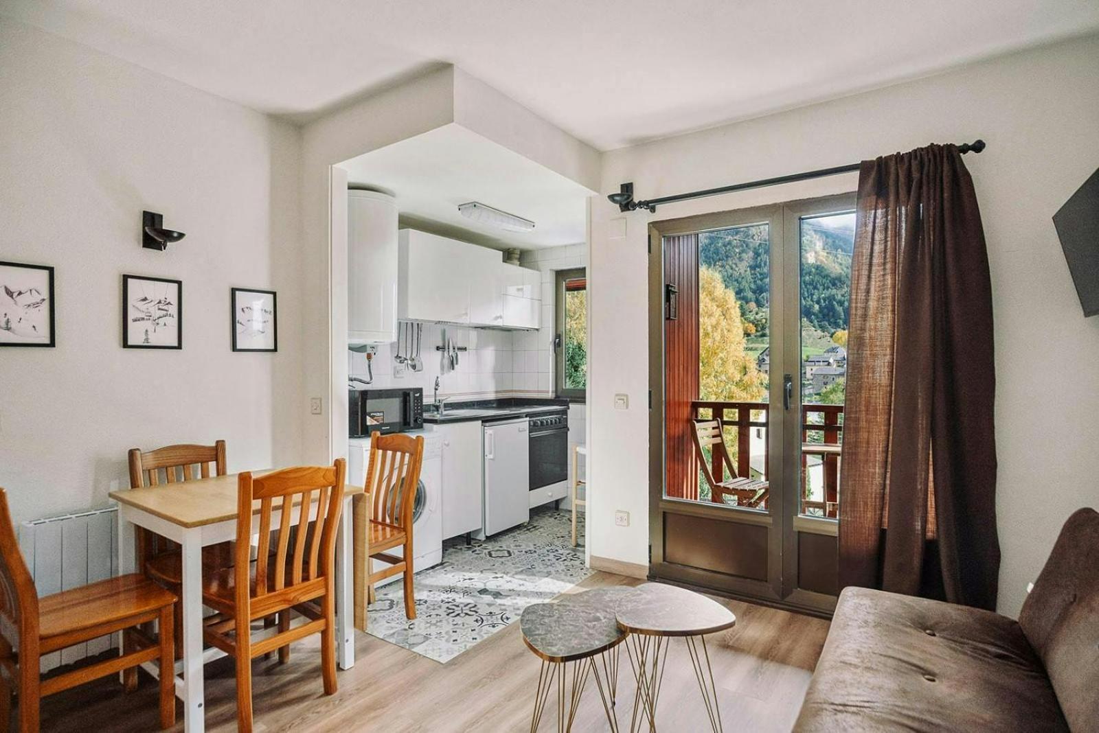 Apartament La Casita Del Arbol Sallent de Gállego Zewnętrze zdjęcie