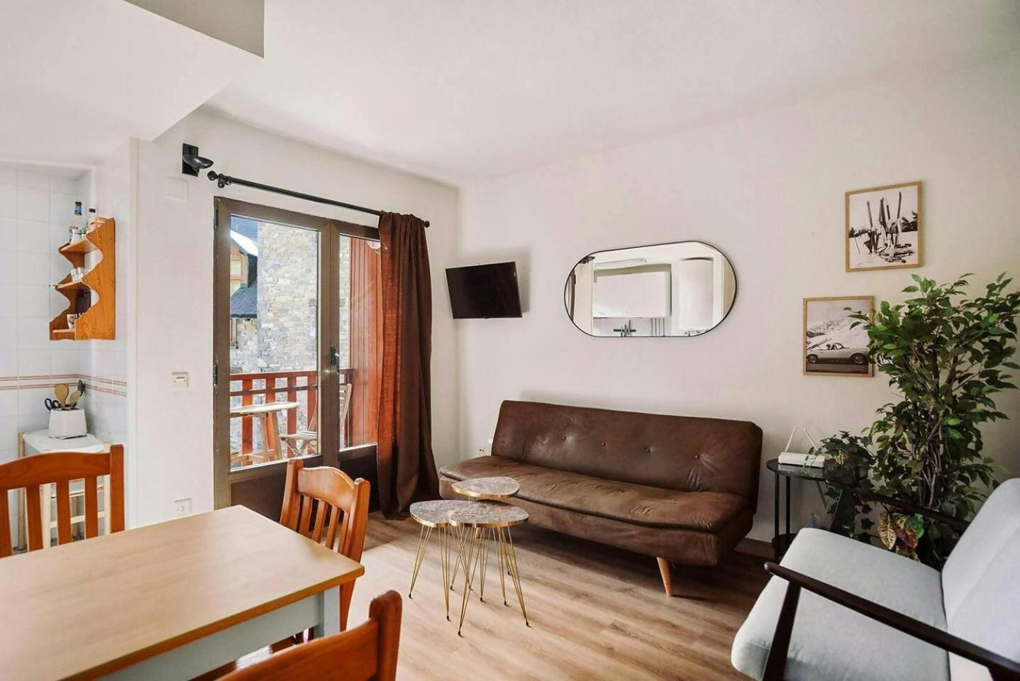 Apartament La Casita Del Arbol Sallent de Gállego Zewnętrze zdjęcie